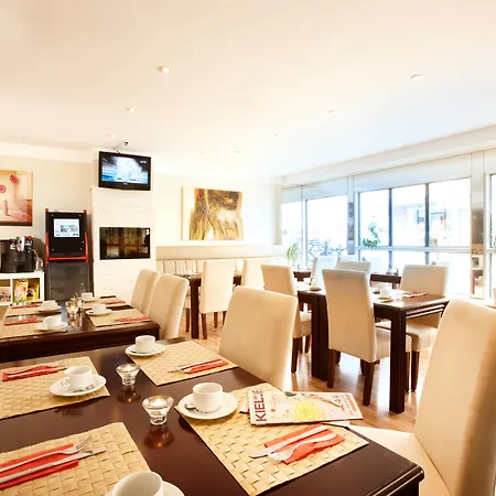 Am Kieler Schloss By Premiere Classe 2* Kiel