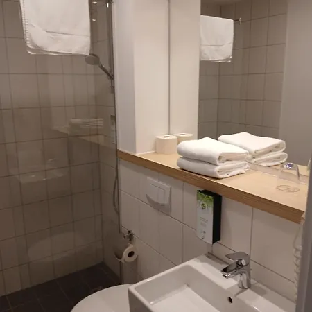 Hotel Am Kieler Schloss By Premiere Classe 2*